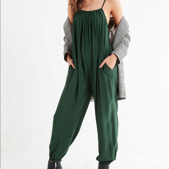 Urban Outfitters Pants - Urban Outfitters • Casas Atlanticas Jumpsuit